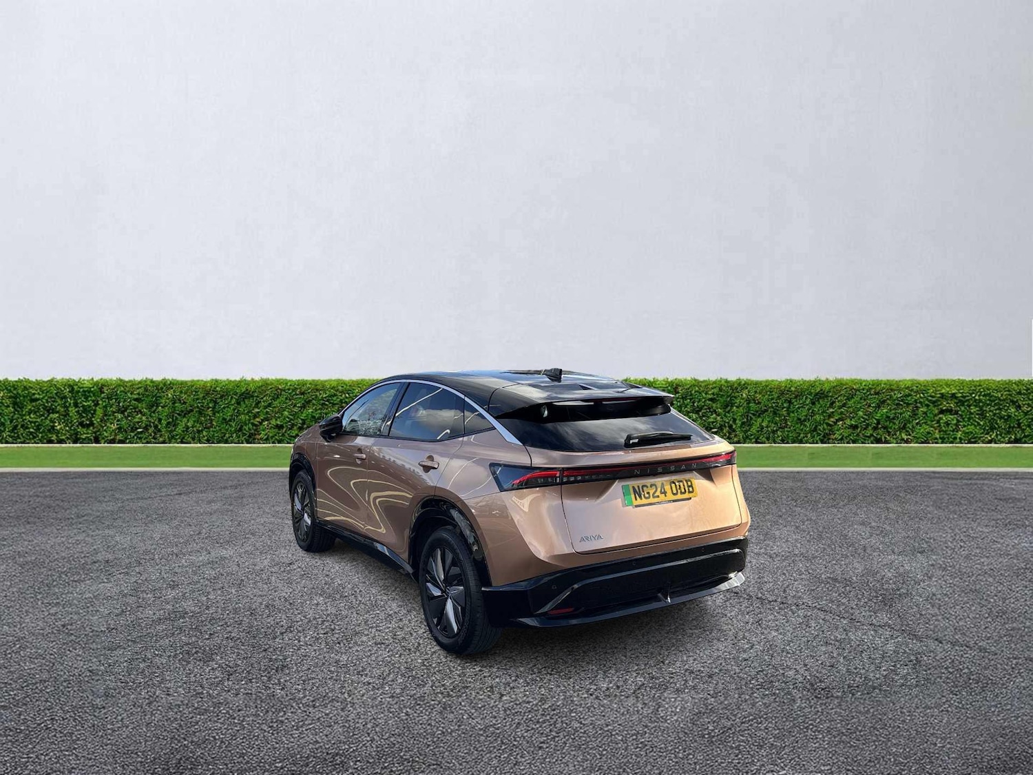 Used Nissan ARIYA 2024 for sale - 76439811: Photo 2