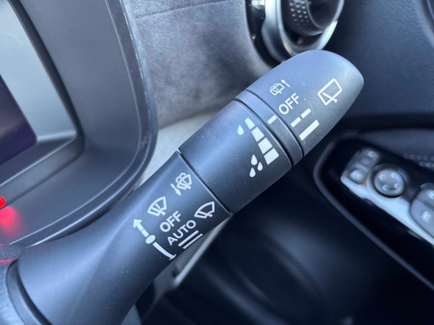 Used Nissan Juke 2025 for sale - 78196088: Photo 25