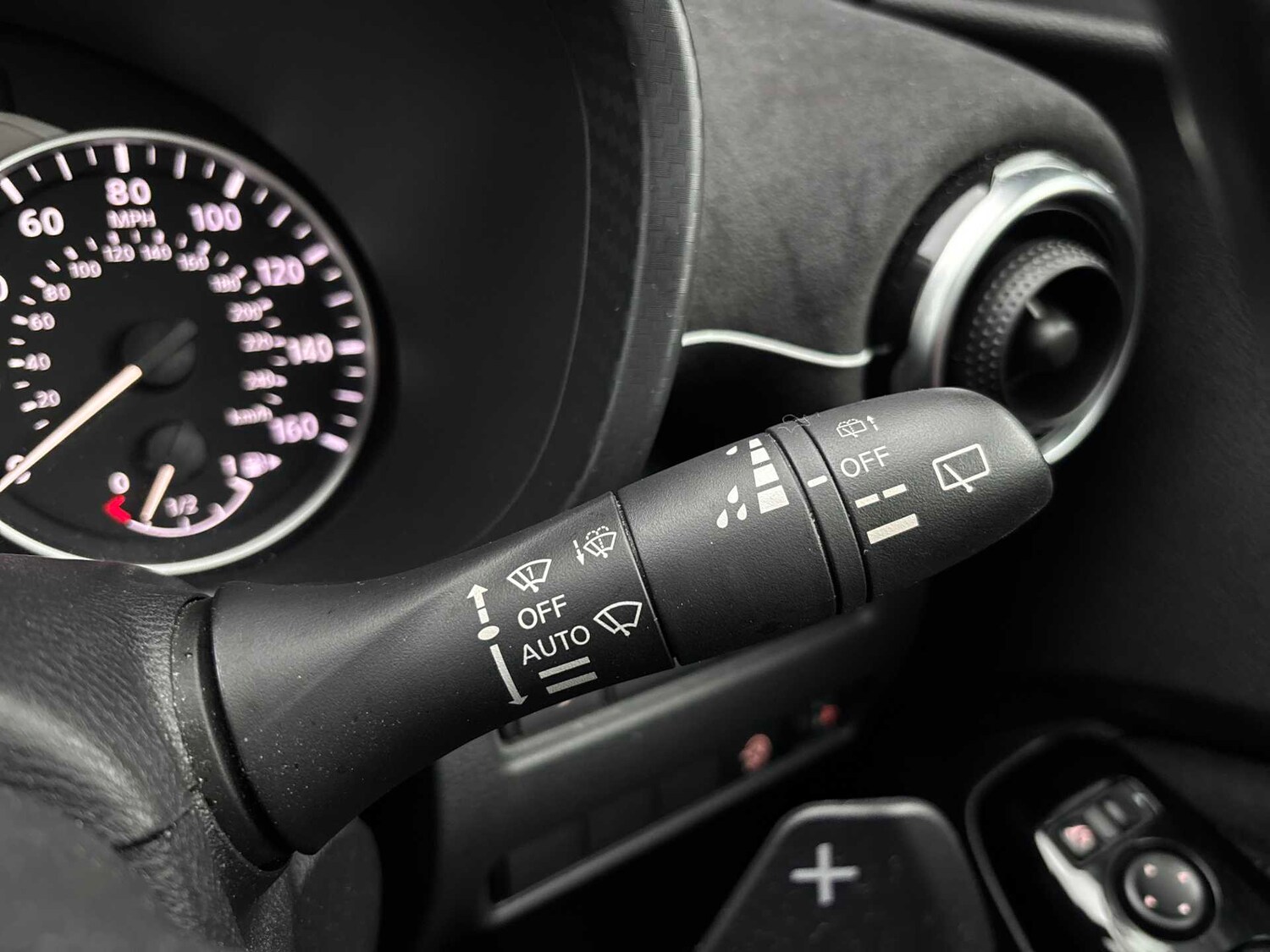 Used Nissan Juke 2023 for sale - 77707421: Photo 25