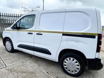 Used Peugeot Partner 2020 for sale - 77378690: Photo