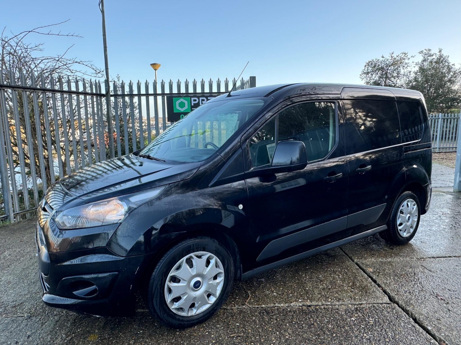 Used Ford Transit Connect 2015 for sale - 77143890: Photo 10