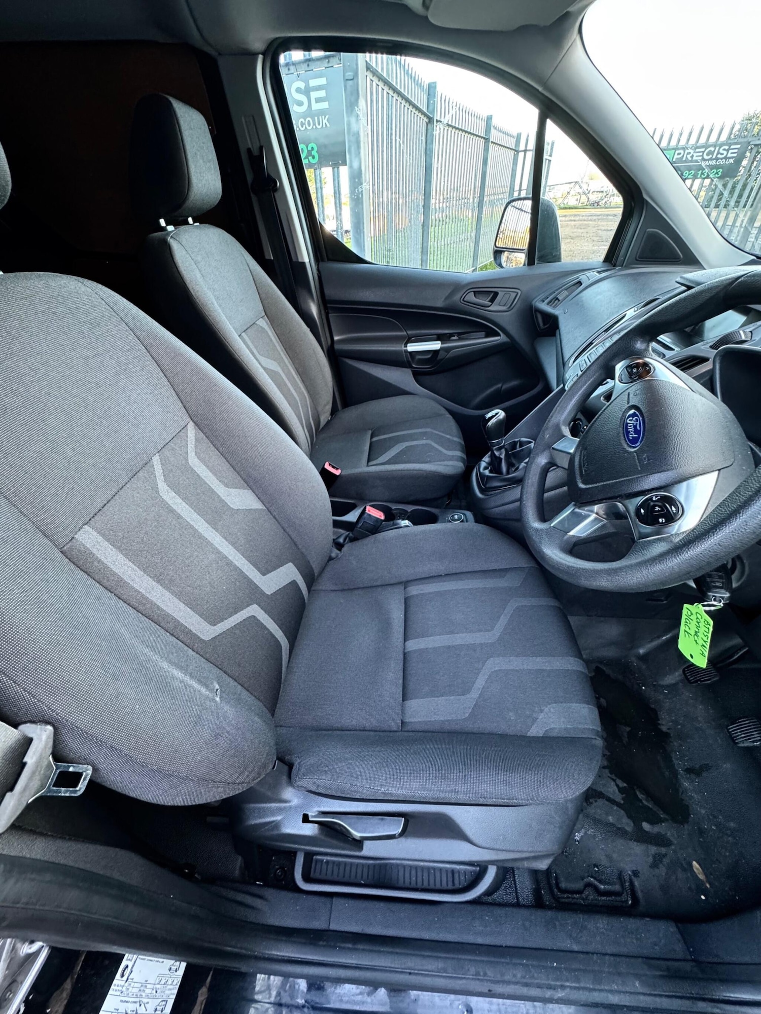 Used Ford Transit Connect 2015 for sale - 77143890: Photo 35