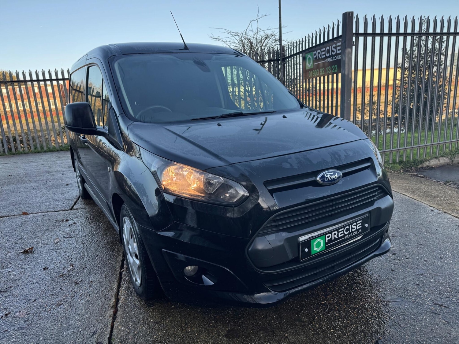 Used Ford Transit Connect 2015 for sale - 77143890: Photo 5