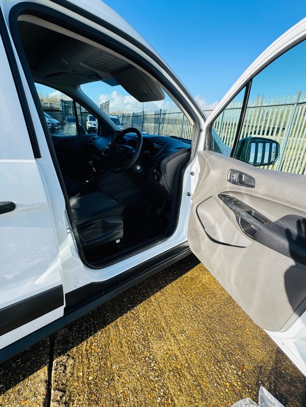 Used Ford Transit Connect 2019 for sale - 77703984: Photo 23