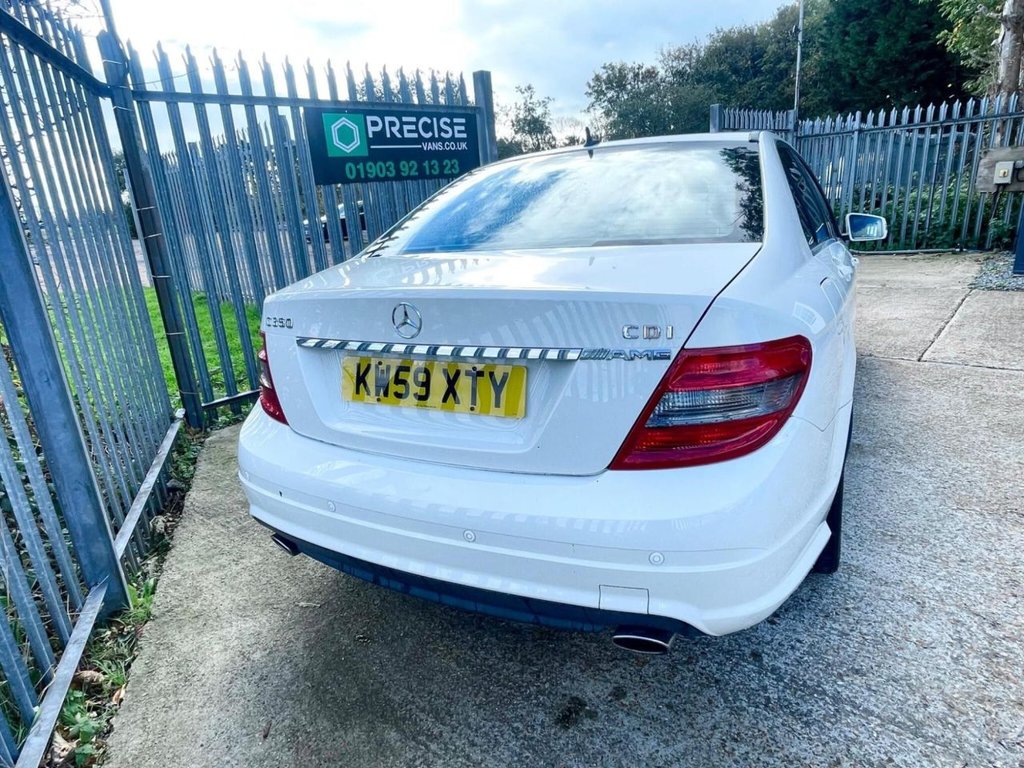 Used Mercedes-Benz C Class 2010 for sale - 77378695: Photo 28