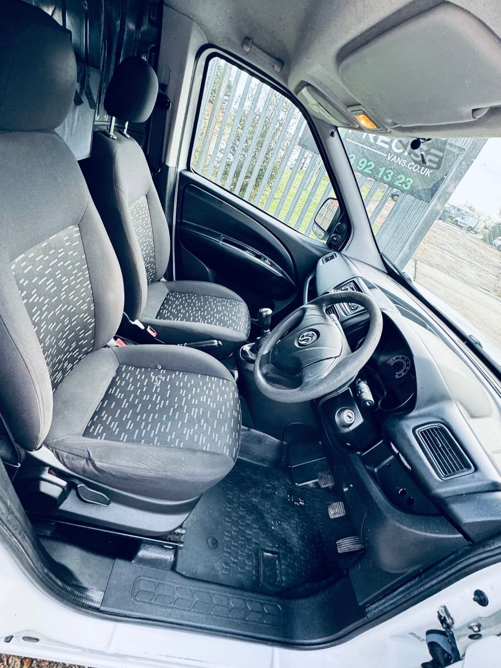 Used Vauxhall Combo 2013 for sale - 77436845: Photo 33