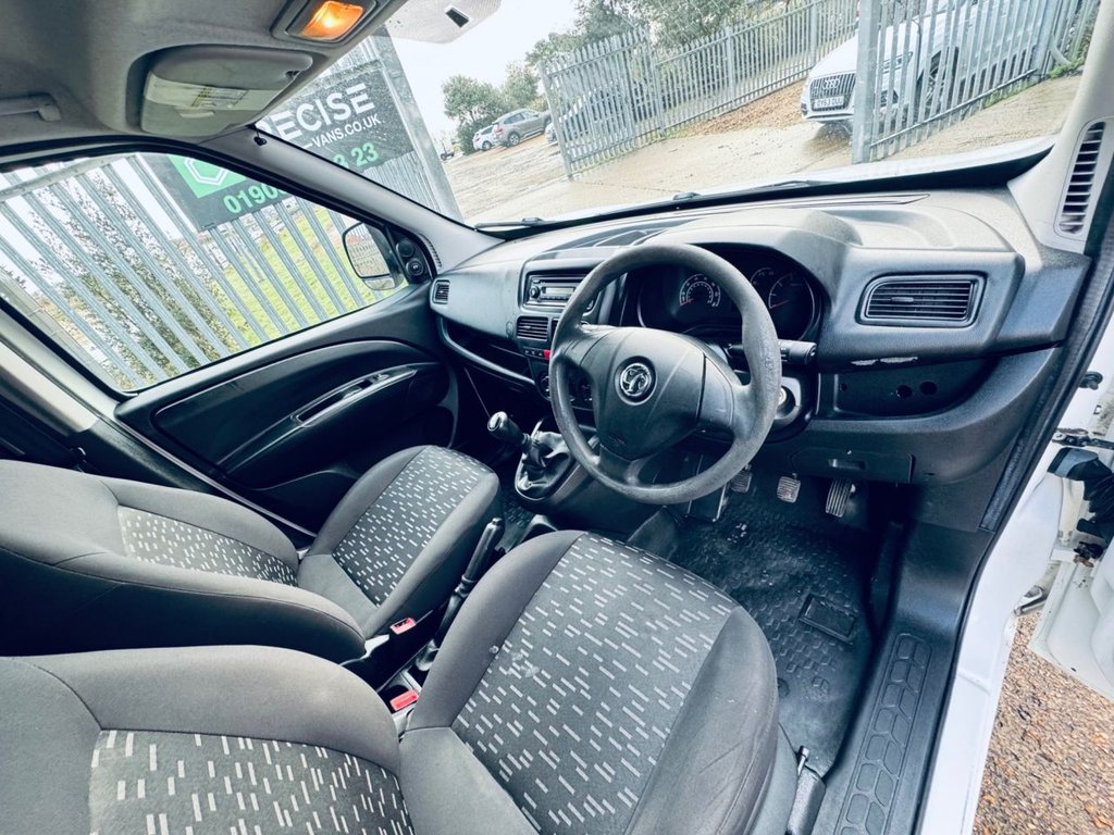 Used Vauxhall Combo 2013 for sale - 77436845: Photo 35