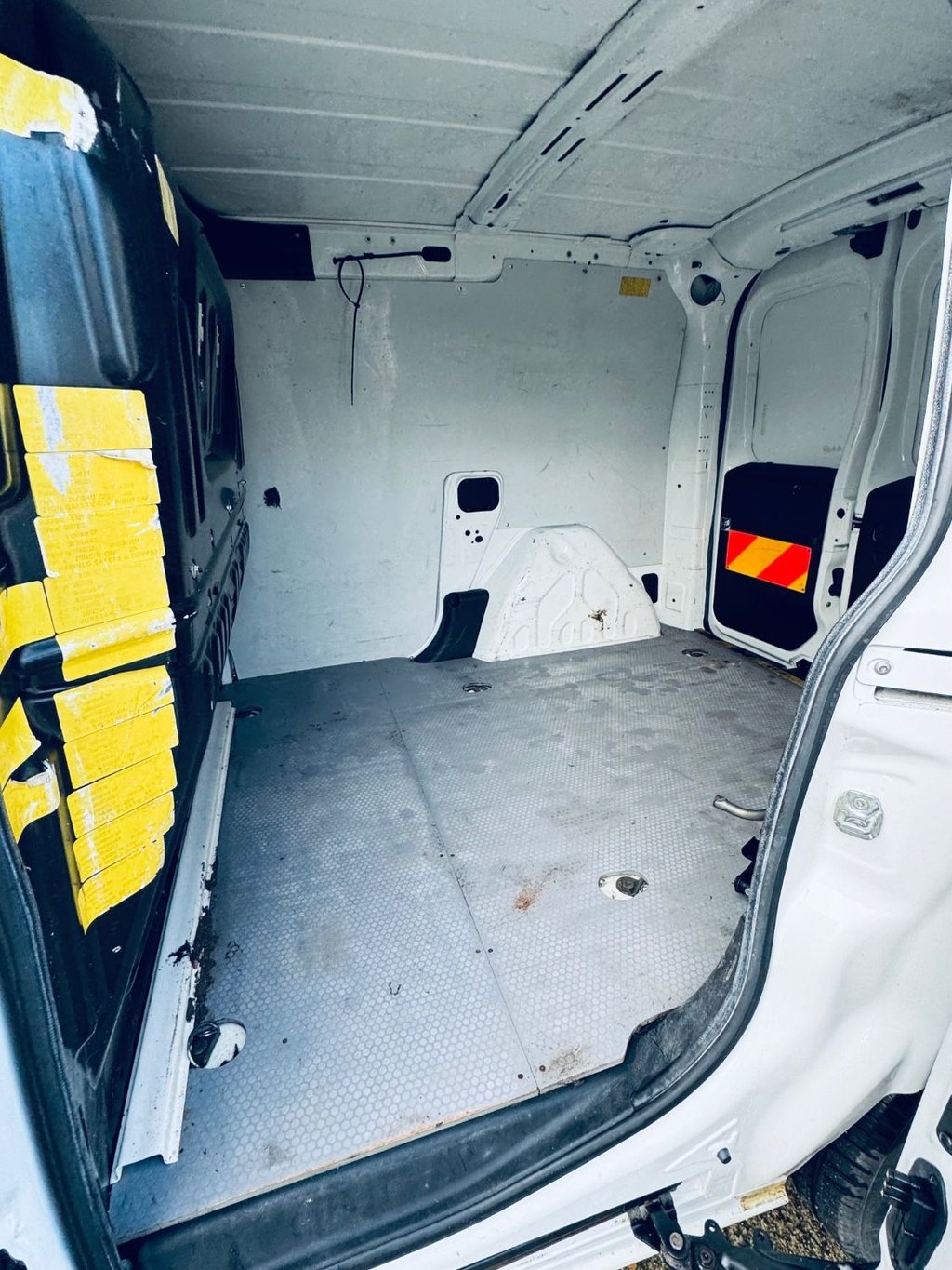 Used Vauxhall Combo 2013 for sale - 77436845: Photo 9