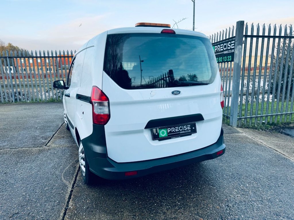 Used Ford Transit Courier 2017 for sale - 77378687: Photo 14