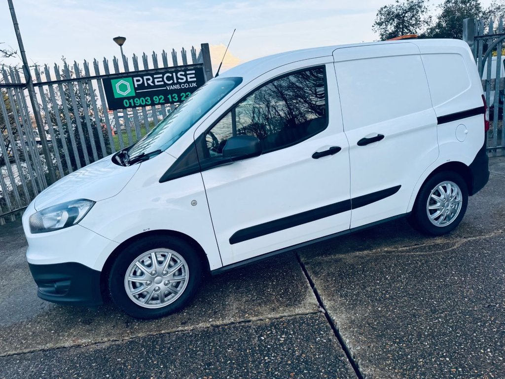 Used Ford Transit Courier 2017 for sale - 77378687: Photo 26
