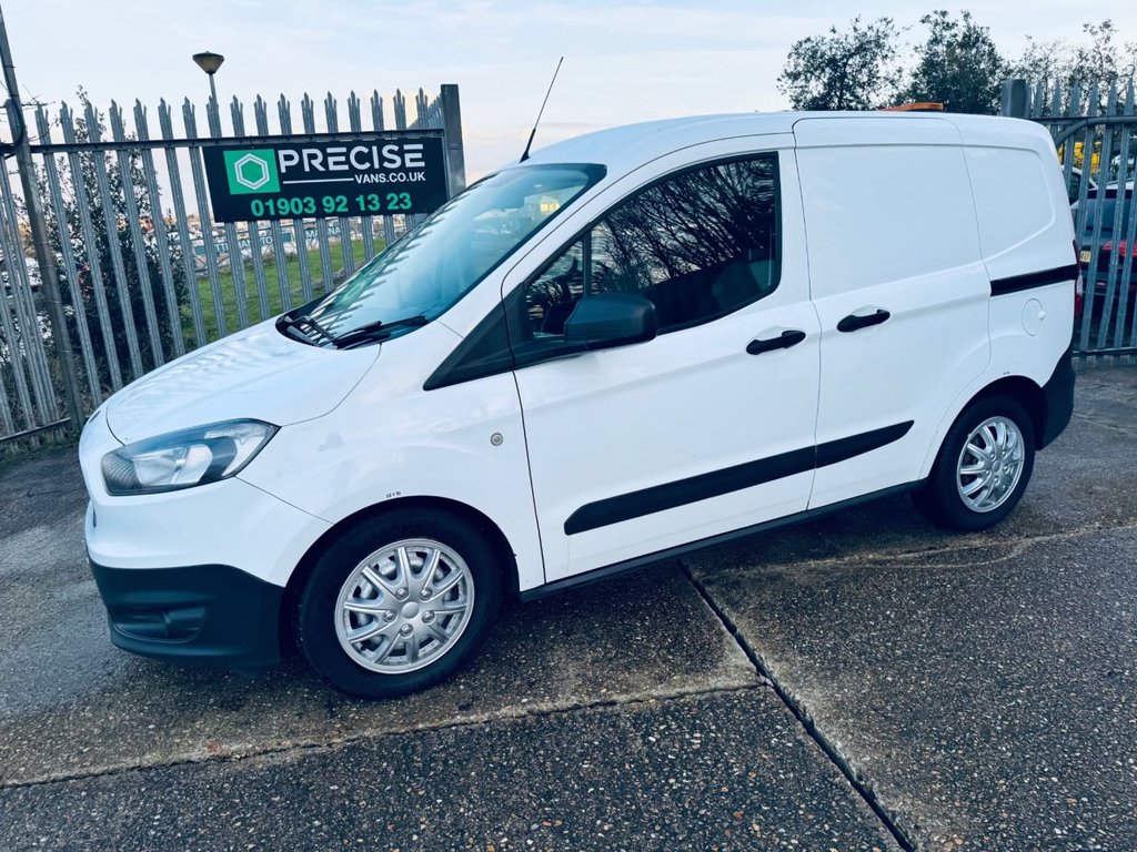 Used Ford Transit Courier 2017 for sale - 77378687: Photo 27