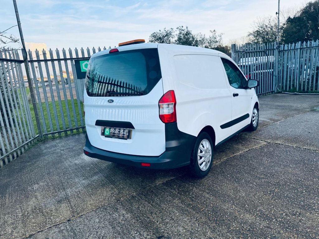 Used Ford Transit Courier 2017 for sale - 77378687: Photo 36