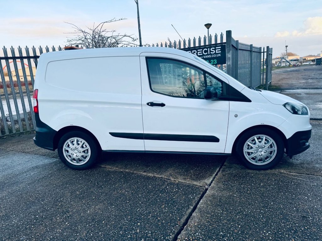 Used Ford Transit Courier 2017 for sale - 77378687: Photo 43