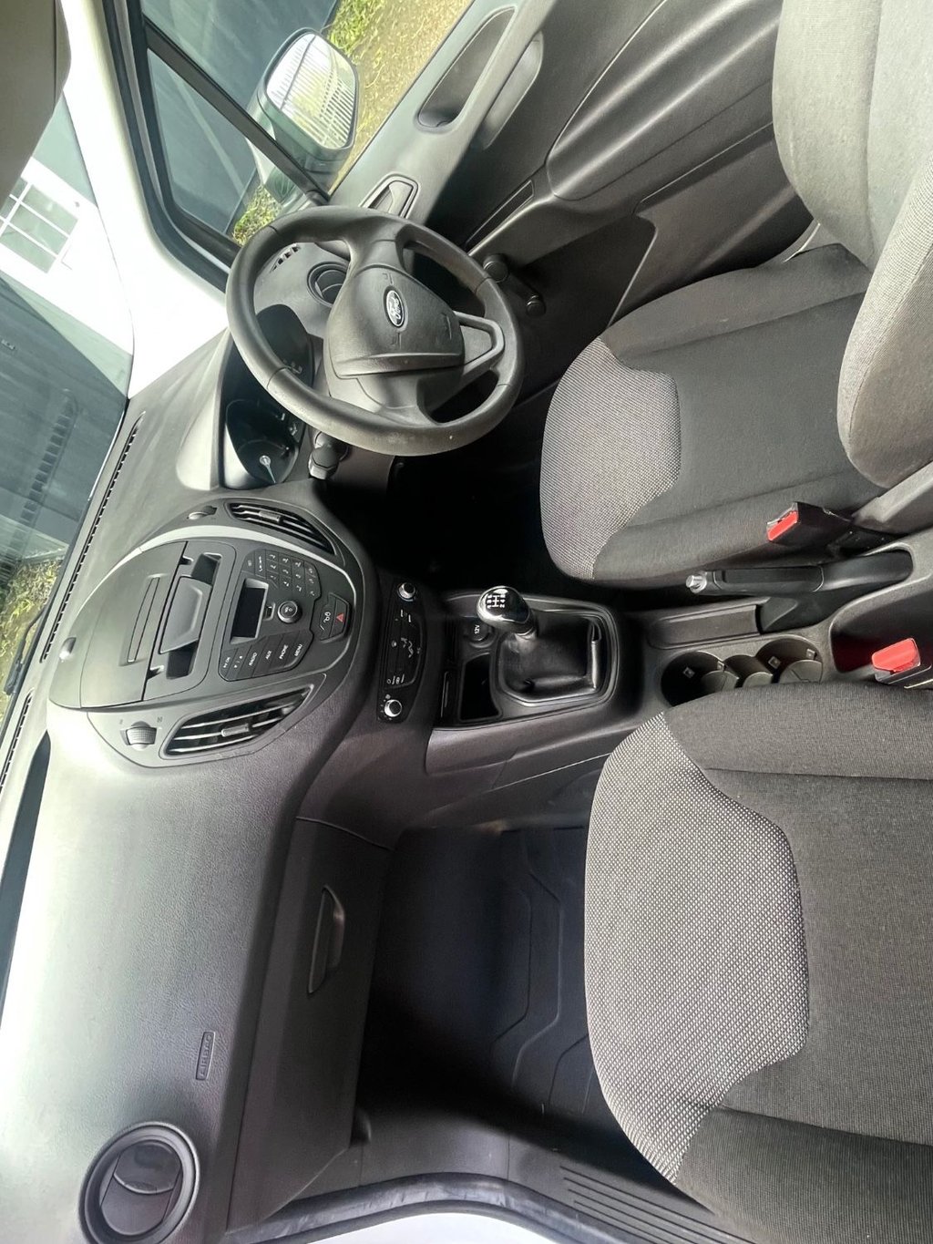 Used Ford Transit Courier 2017 for sale - 77378687: Photo 47