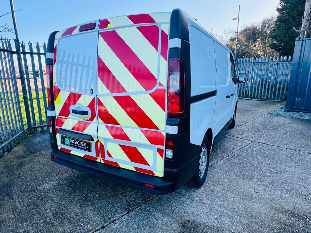 Used Vauxhall Vivaro 2014 for sale - 77378686: Photo 25