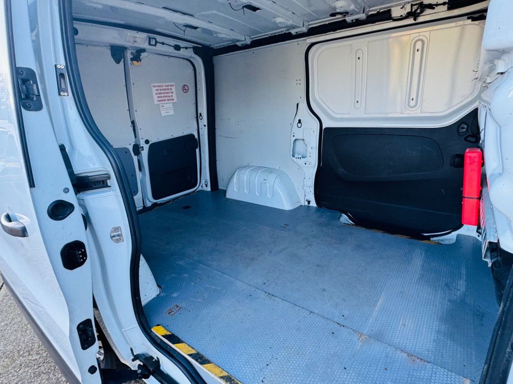 Used Vauxhall Vivaro 2014 for sale - 77378686: Photo 31