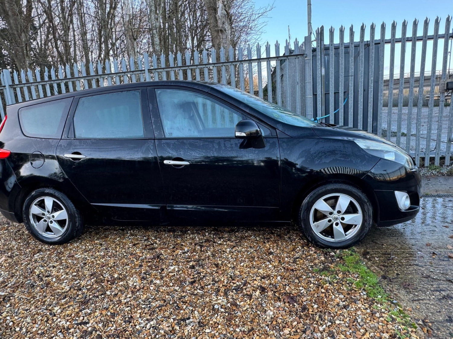 Used Renault Grand Scenic 2011 for sale - 77156381: Photo 16