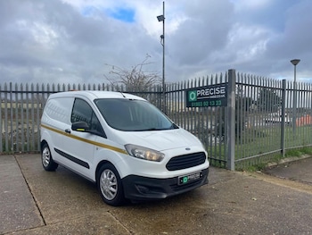 Used Ford Transit Courier 2017 for sale - 78444430: Photo