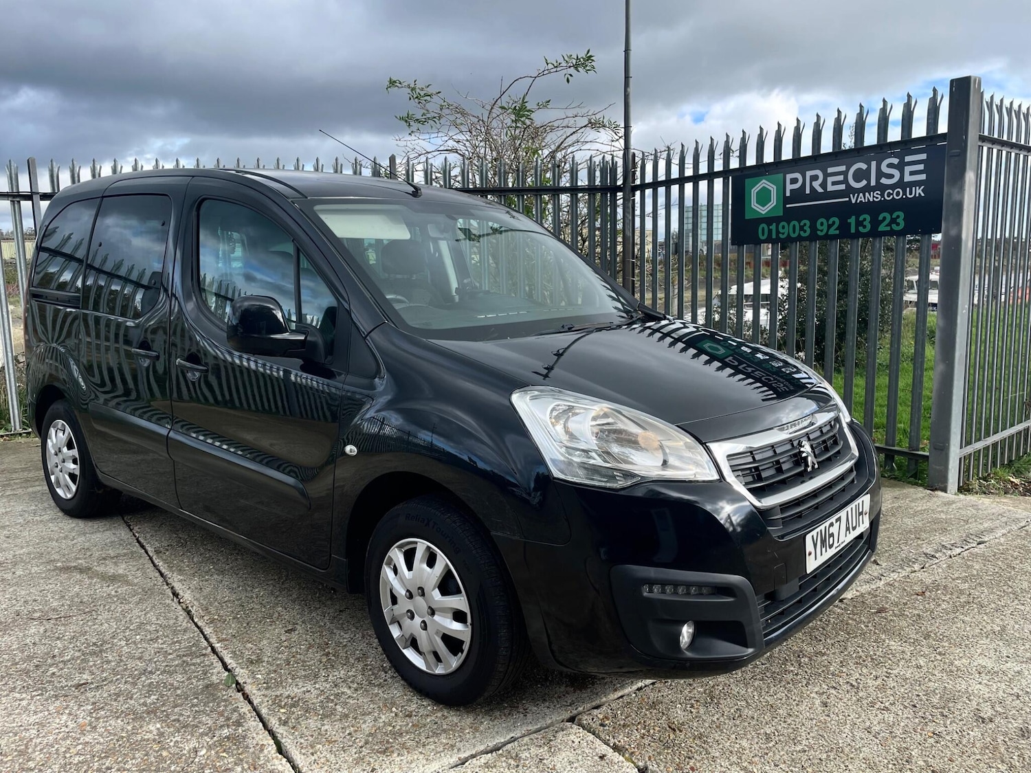 Used Peugeot Partner Tepee 2018 for sale - 77144572: Photo 12