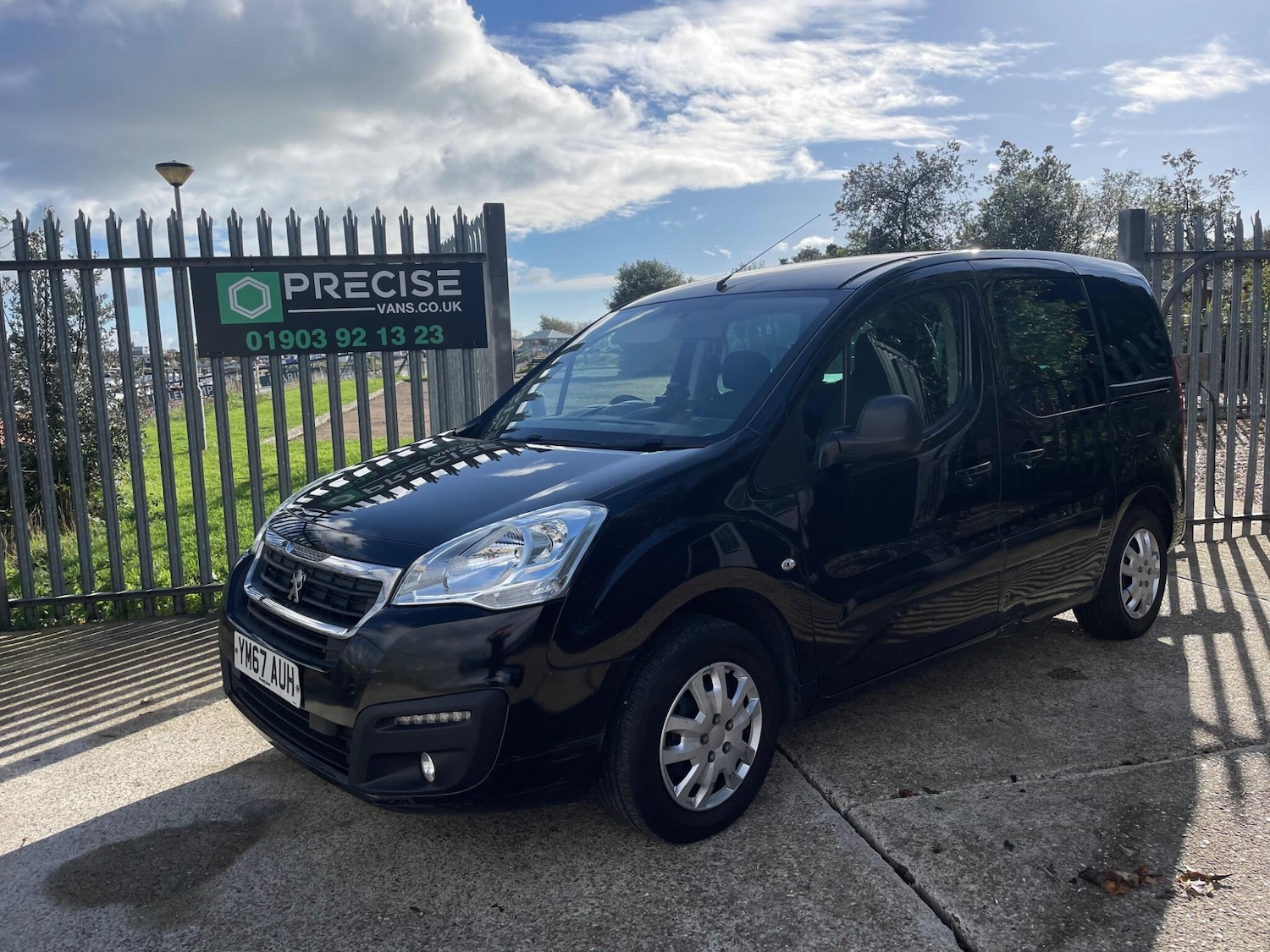 Used Peugeot Partner Tepee 2018 for sale - 77144572: Photo 24