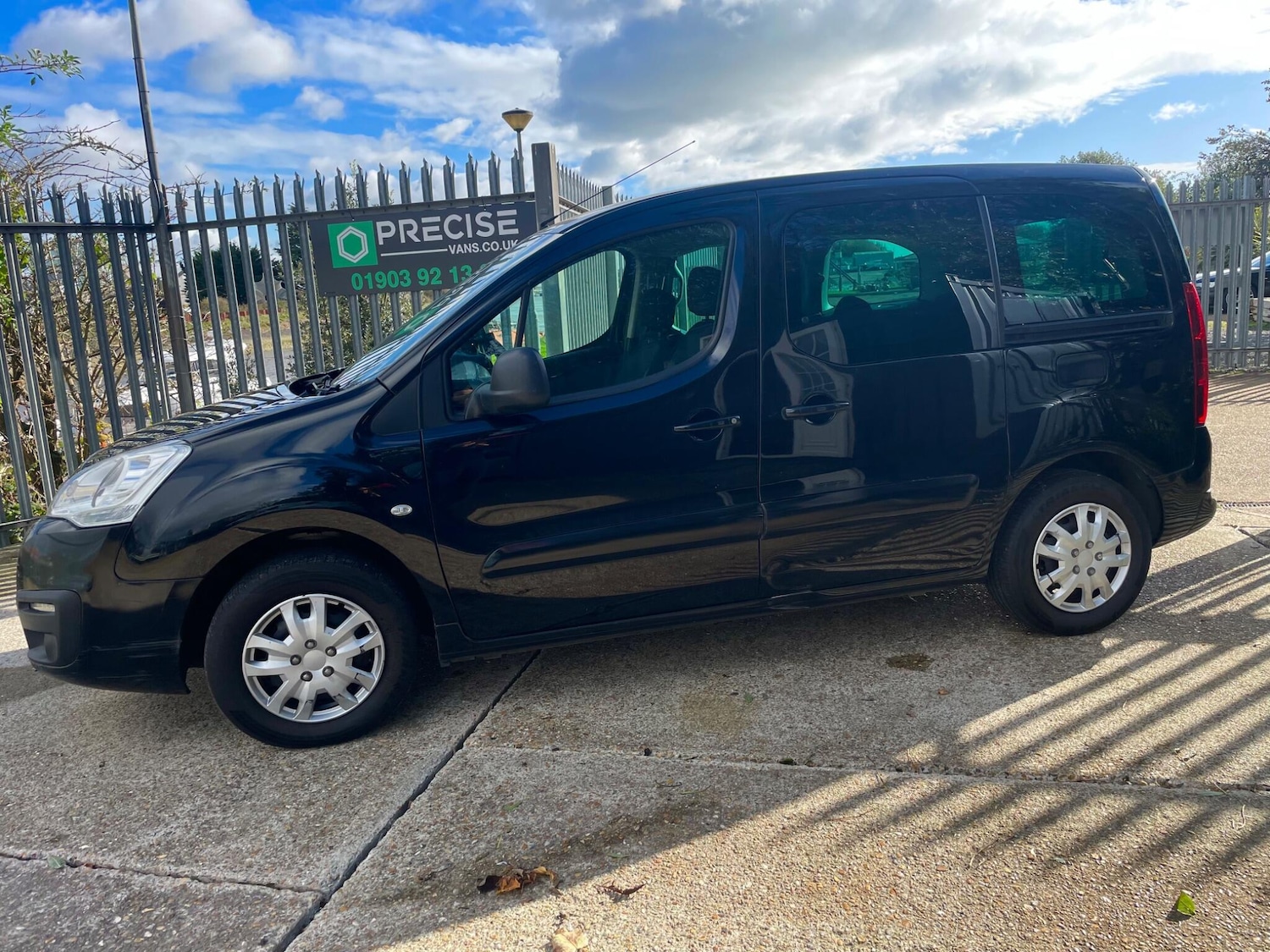 Used Peugeot Partner Tepee 2018 for sale - 77144572: Photo 30