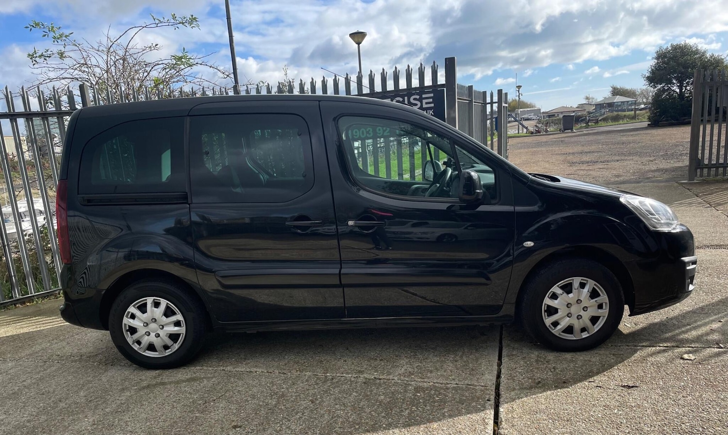 Used Peugeot Partner Tepee 2018 for sale - 77144572: Photo 41