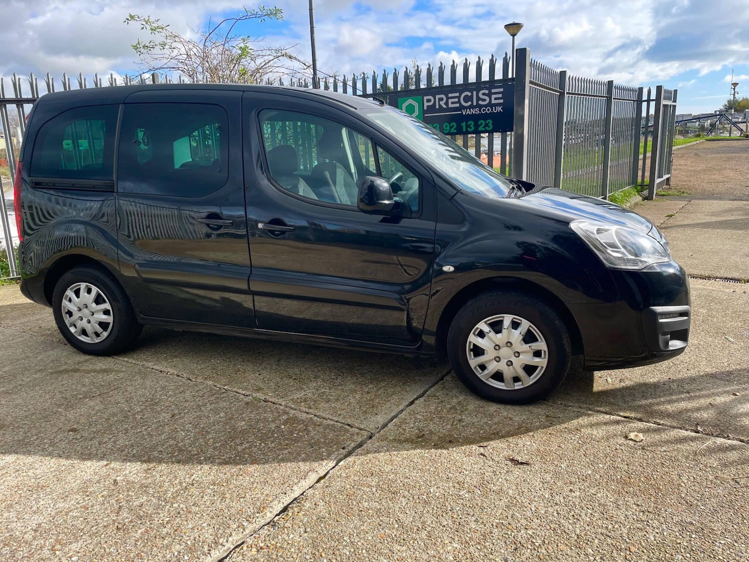 Used Peugeot Partner Tepee 2018 for sale - 77144572: Photo 43
