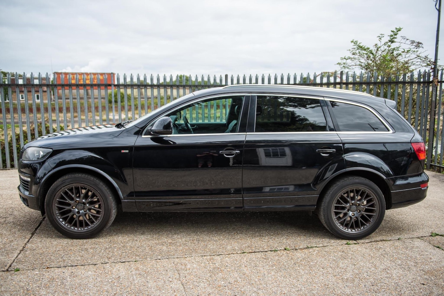 Used Audi Q7 2007 for sale - 77144597: Photo 76