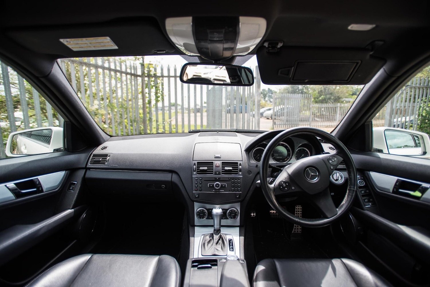 Used Mercedes-Benz C Class 2010 for sale - 77144620: Photo 43