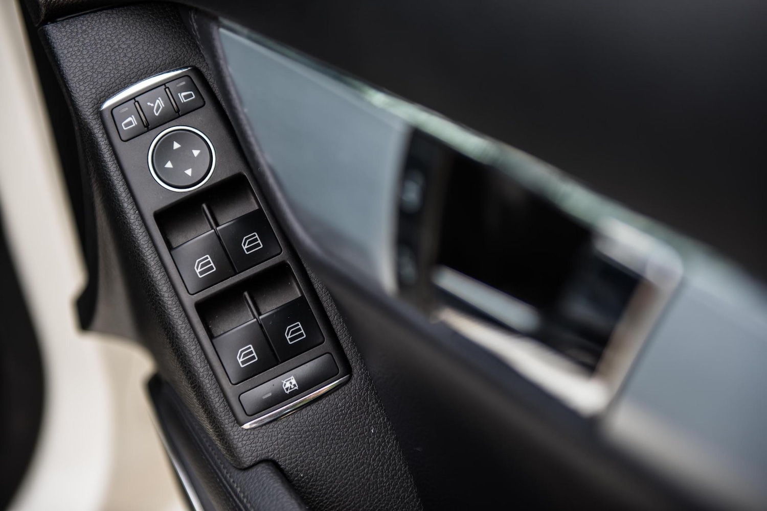 Used Mercedes-Benz C Class 2010 for sale - 77144620: Photo 55