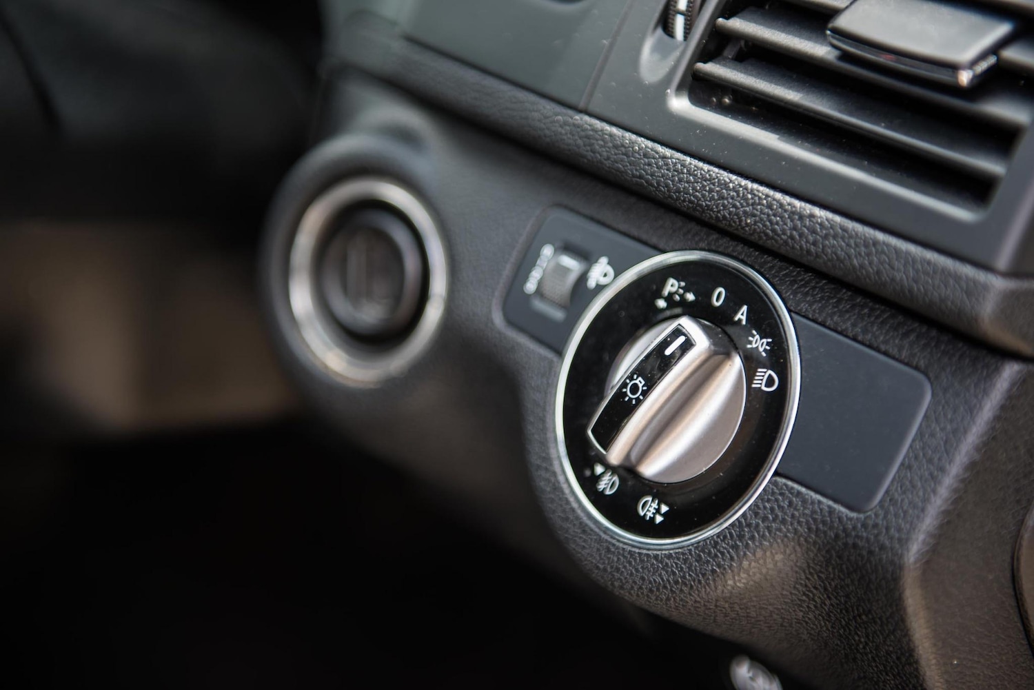 Used Mercedes-Benz C Class 2010 for sale - 77144620: Photo 59