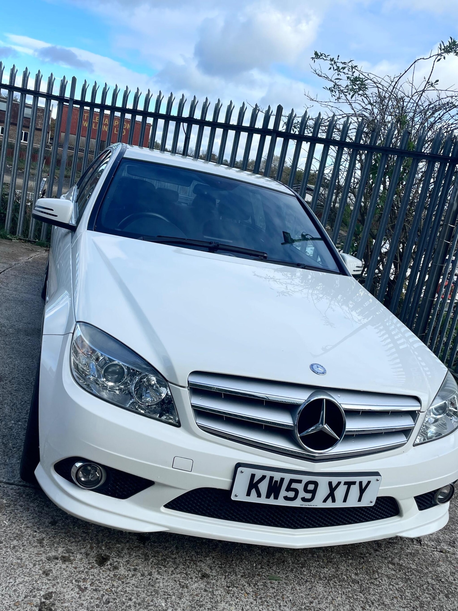 Used Mercedes-Benz C Class 2010 for sale - 77144620: Photo 73