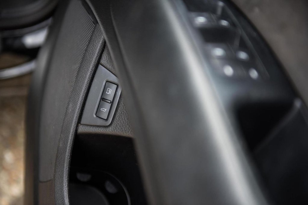 Used Audi Q7 2007 for sale - 77378694: Photo 41