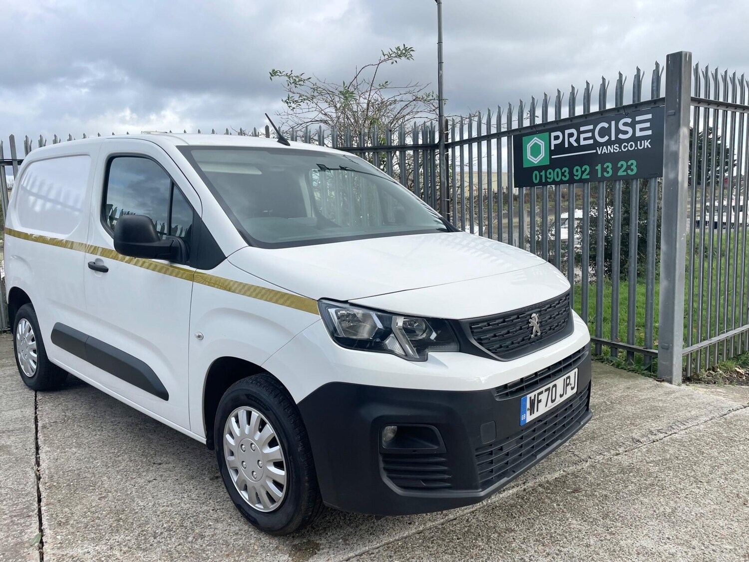 Used Peugeot Partner 2020 for sale - 77143975: Photo 12