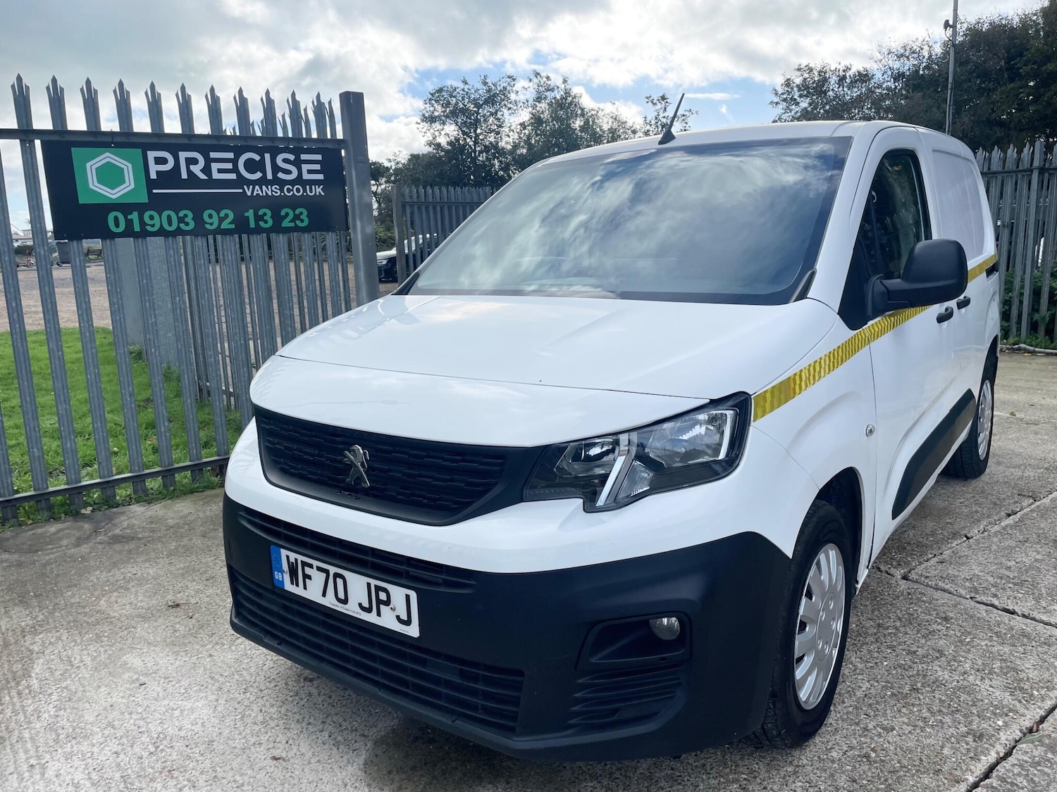 Used Peugeot Partner 2020 for sale - 77143975: Photo 29