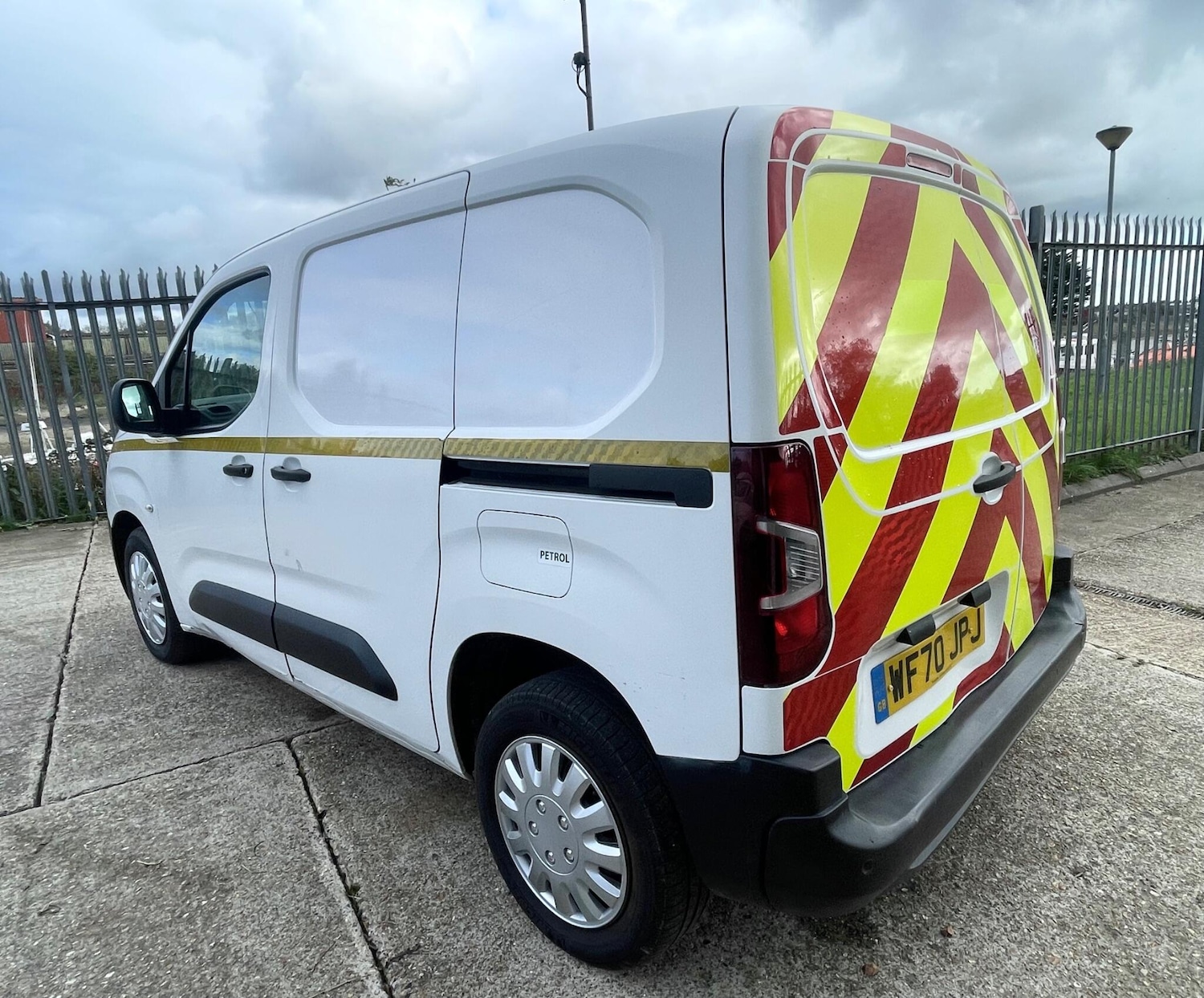 Used Peugeot Partner 2020 for sale - 77143975: Photo 37