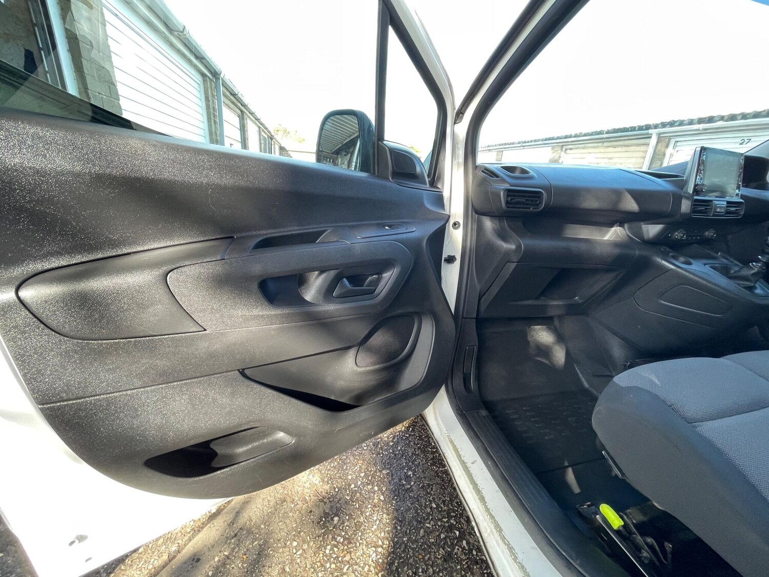 Used Peugeot Partner 2020 for sale - 77143975: Photo 61