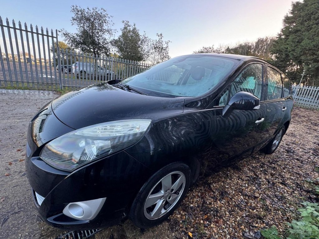 Used Renault Grand Scenic 2011 for sale - 77378685: Photo 8