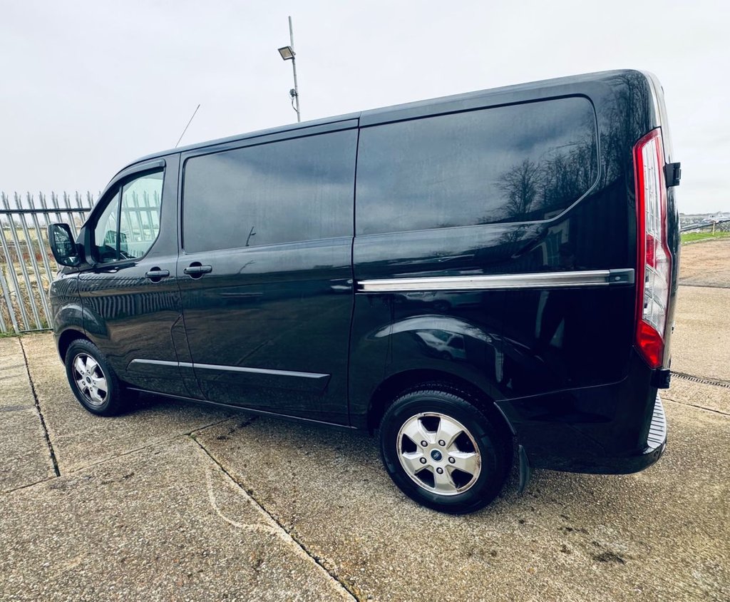 Used Ford Transit Custom 2017 for sale - 77706152: Photo 16