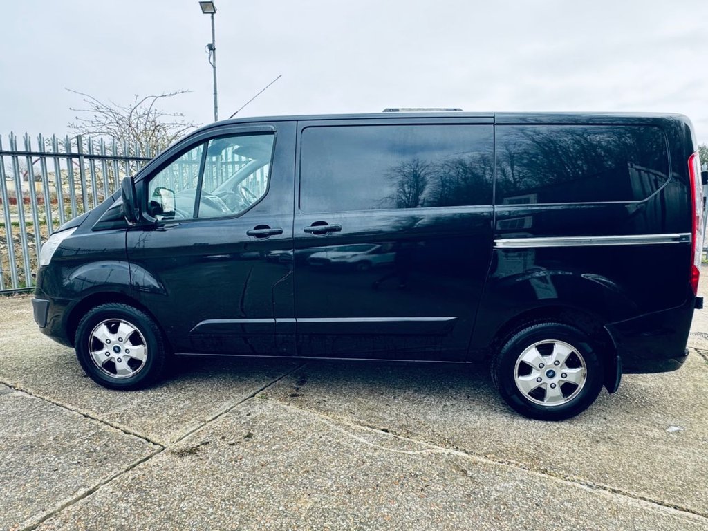 Used Ford Transit Custom 2017 for sale - 77706152: Photo 18