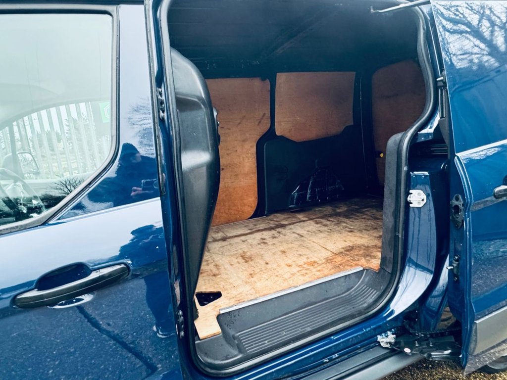 Used Ford Transit Connect 2015 for sale - 77437225: Photo 17