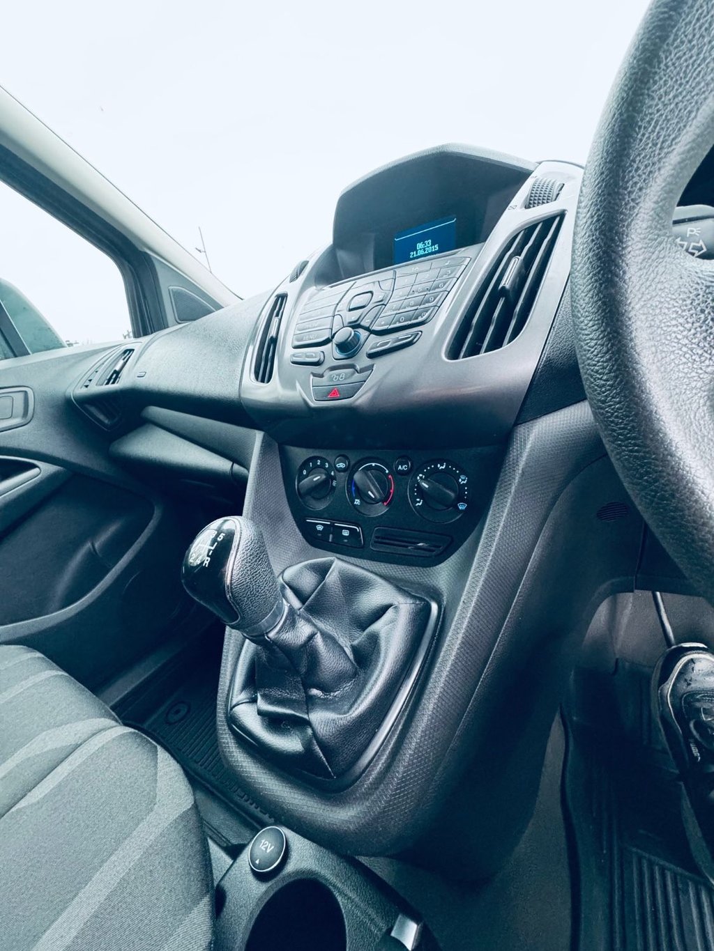 Used Ford Transit Connect 2015 for sale - 77437225: Photo 28