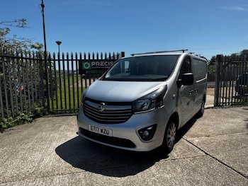 Used Vauxhall Vivaro 2017 for sale - 78682375: Photo