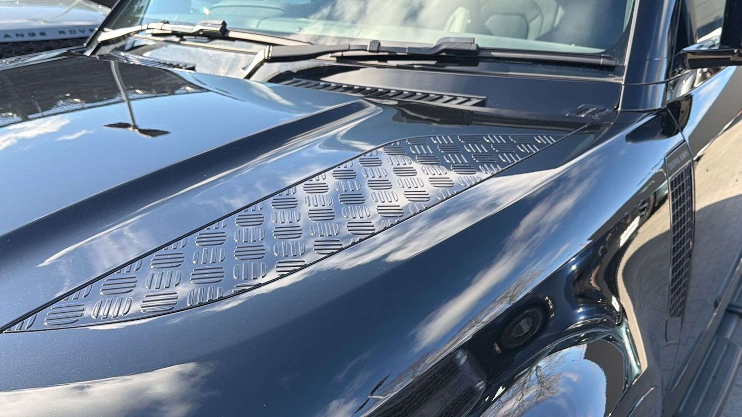 Used Land Rover Defender 2025 for sale - 78161246: Photo 20