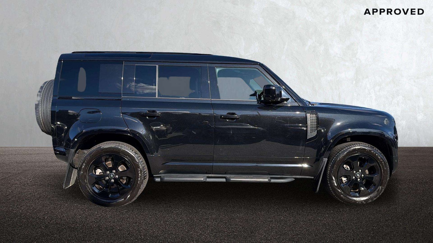 Used Land Rover Defender 2025 for sale - 78161246: Photo 5