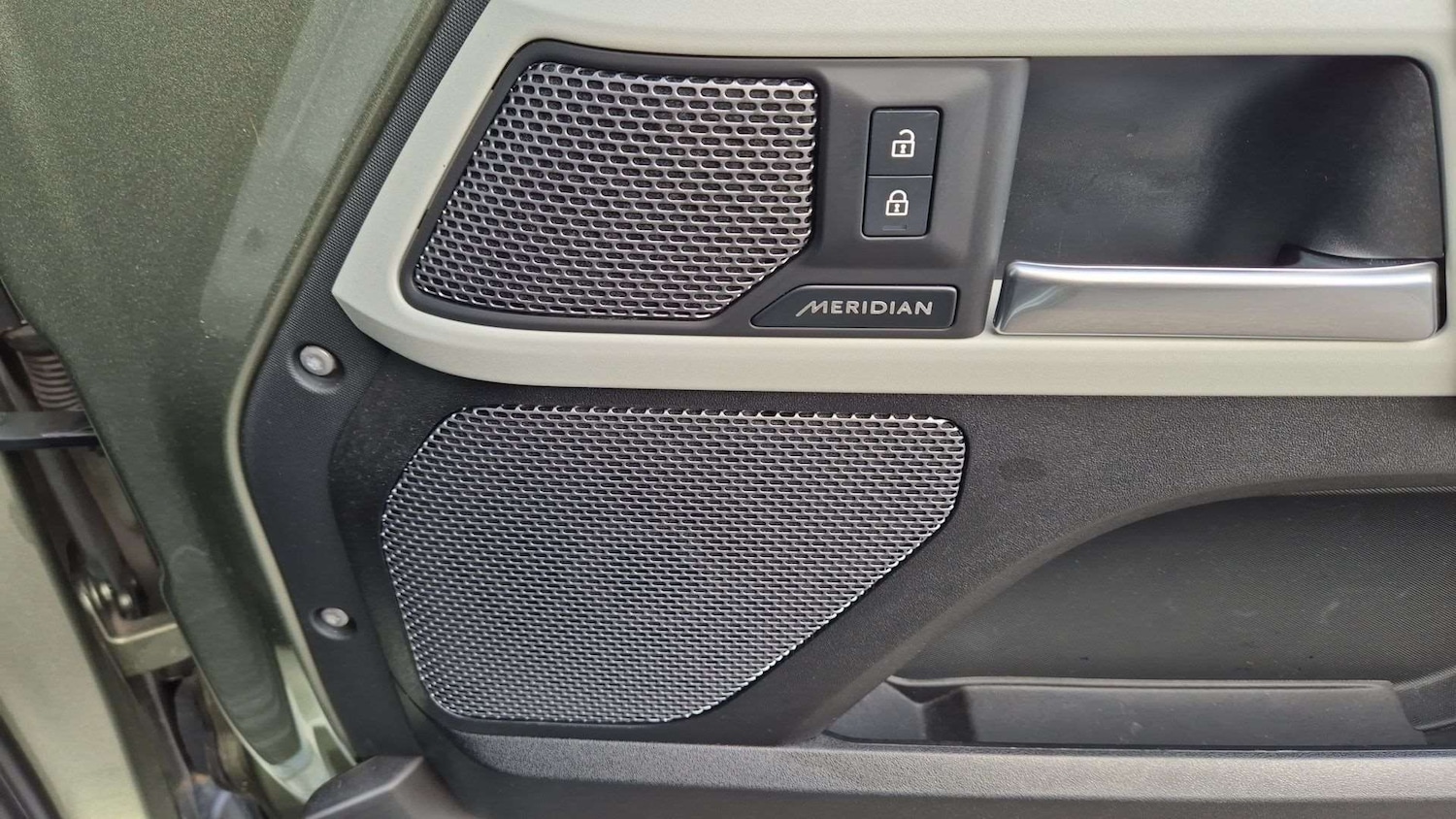 Used Land Rover Defender 2023 for sale - 76459833: Photo 24