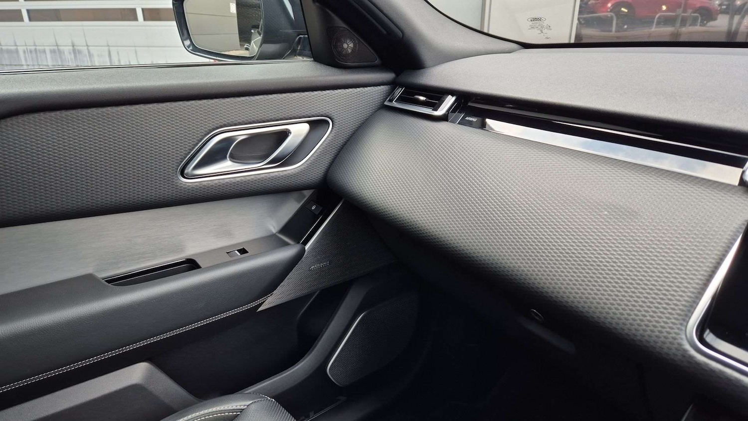 Used Land Rover Range Rover Velar 2020 for sale - 76459830: Photo 29