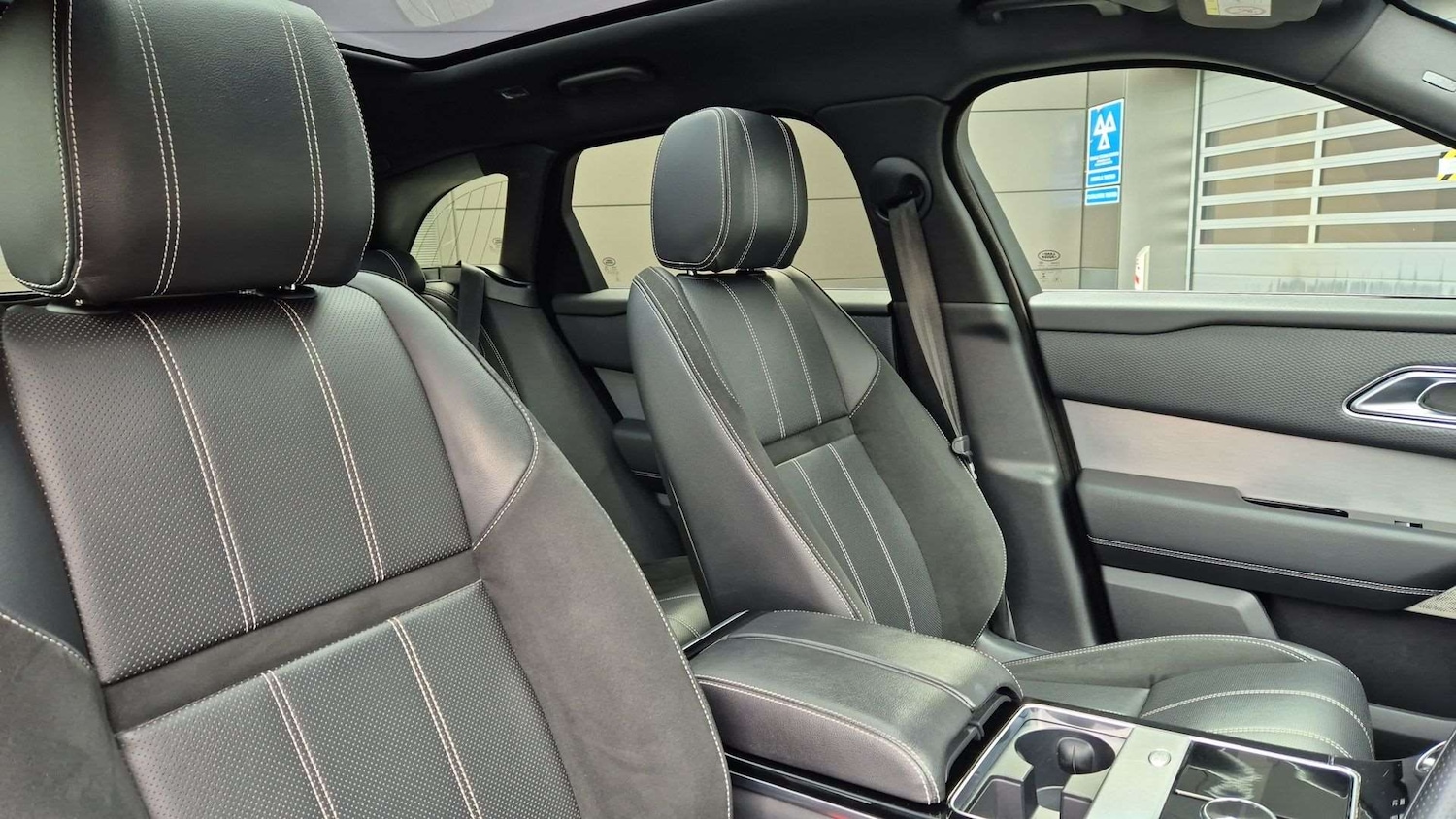 Used Land Rover Range Rover Velar 2020 for sale - 76459830: Photo 34