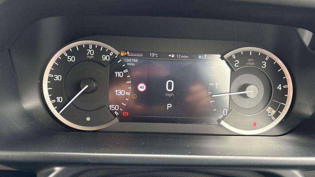 Used Land Rover Defender 2023 for sale - 76459890: Photo 16