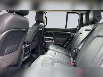 Used Land Rover Defender 2023 for sale - 76459890: Photo